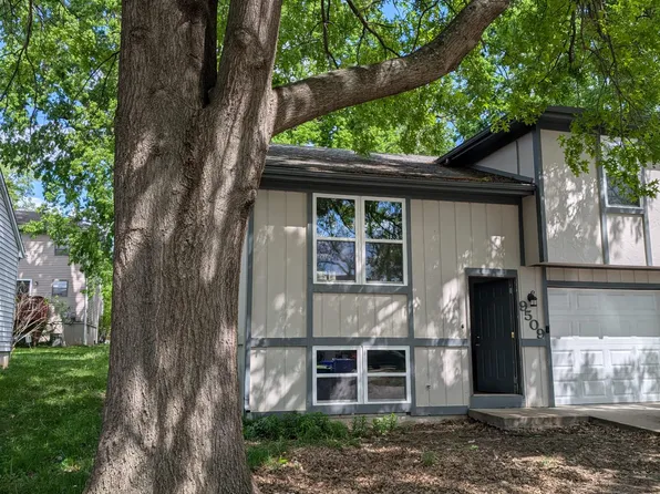 9509 W 86th St, Overland Park, KS 66212