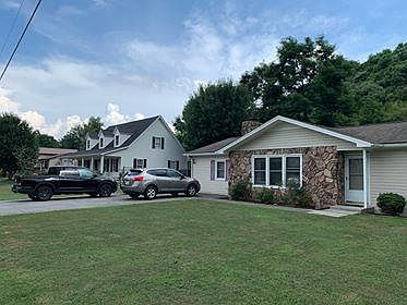 3rd image of 240 Vance Dr