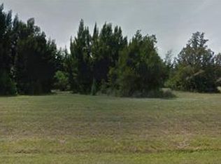 628 SW 18th Ct, Cape Coral, FL 33991
