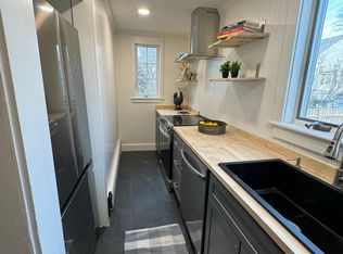 40 Lyndon St #1, Warren, RI 02885