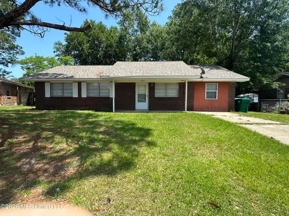 806 Shirley Dr, Gulfport, MS 39503