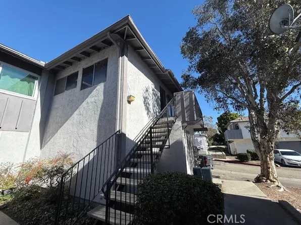 3458 Thunder Dr, Oceanside, CA 92056