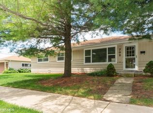 702 N 2nd Ave, Villa Park, IL 60181