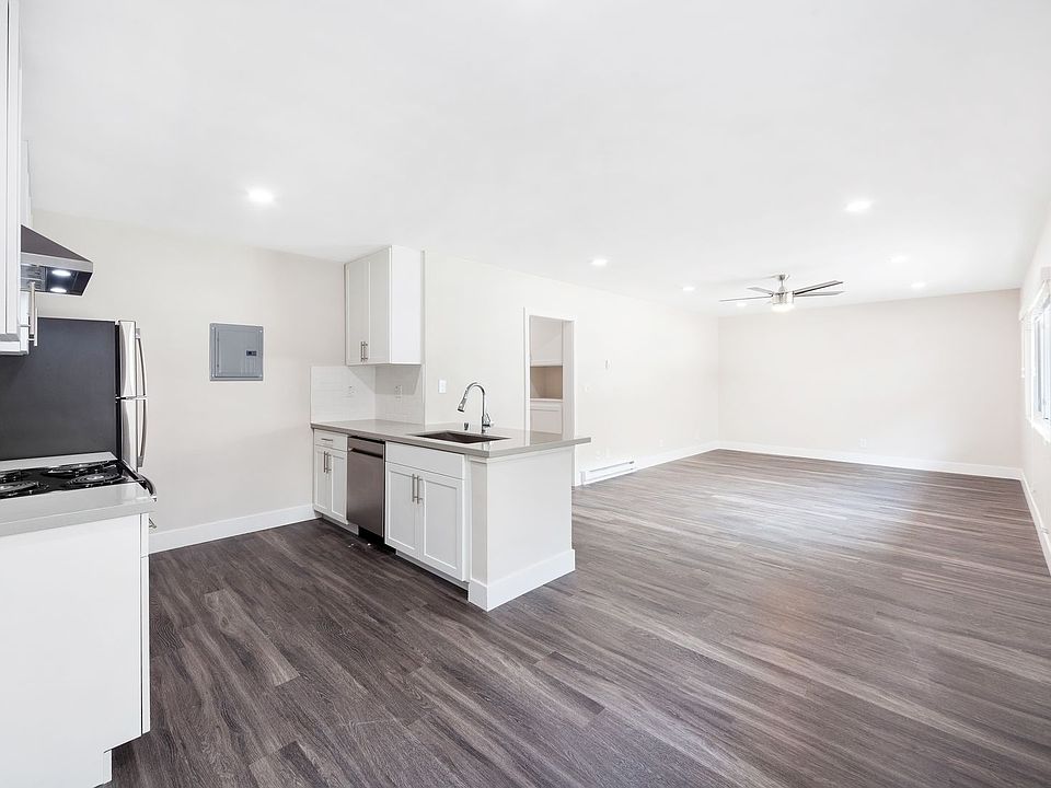 1st image of 1761 Park Ave #F
