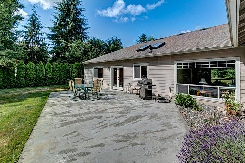 1st image of 10919 115th Ave NE