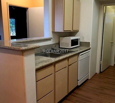 5th image of 2615 W Gary Ave Unit 2004