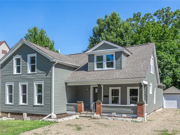146 E College St, Oberlin, OH 44074