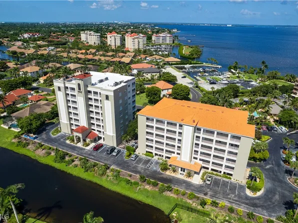 14817 Laguna Dr APT 102, Fort Myers, FL 33908