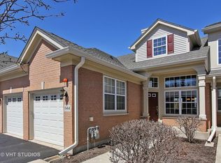 944 Orchard Pond Ct, Lake Zurich, IL 60047