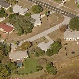 2nd image of 1117 Lodge Cir