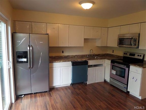4th image of 108 Chrystal Dr