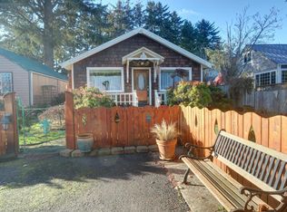 112 SE Fogarty St, Newport, OR 97365