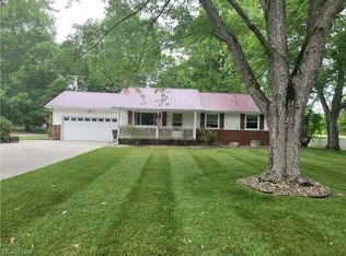 9303 N Main St, Windham, OH 44288