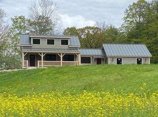 42 Mountain Rd, Middletown Springs, VT 05757