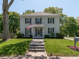 14 Knowlton St, South Hamilton, MA 01982