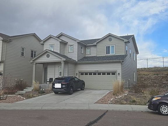 2nd image of 3798 Vineyard Cir