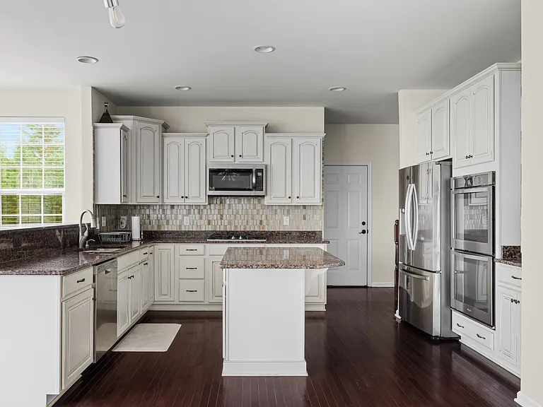 40463 Aldie Springs Dr — Photo 60