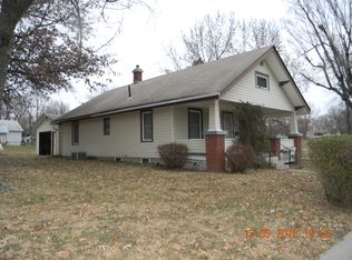 444 W 15th St, Horton, KS 66439