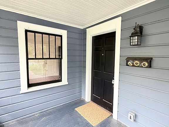 2nd image of 94 Louisiana Ave