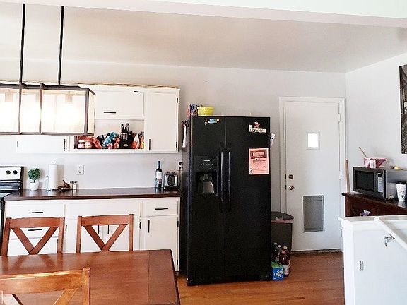 3rd image of 29318 Wagner Dr