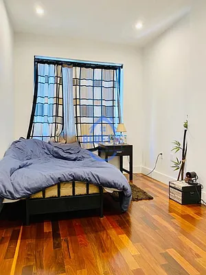 Rented by Blue Egg Realty Corp | media 20
