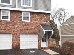 5491 Library Rd APT 18, Bethel Park, PA 15102