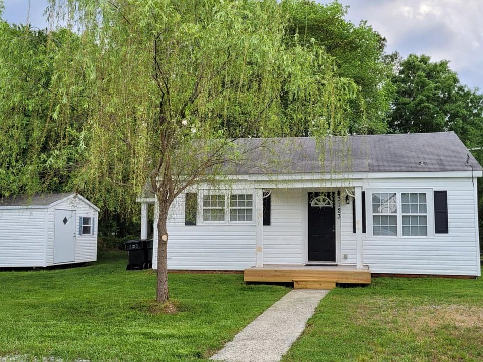 Front of Home with 10x8 storage building for extra storage