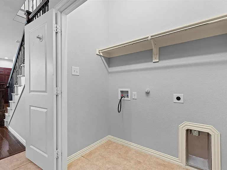 3920 Canton Jade Way — Photo 7