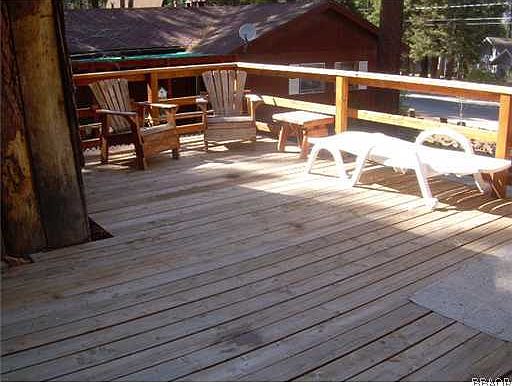 2nd image of 1118 Clubview Dr