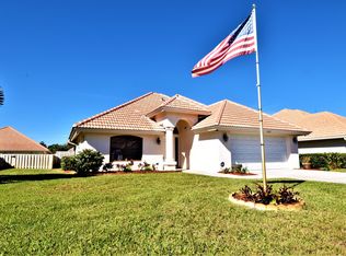 1625 James Cir, Titusville, FL 32780
