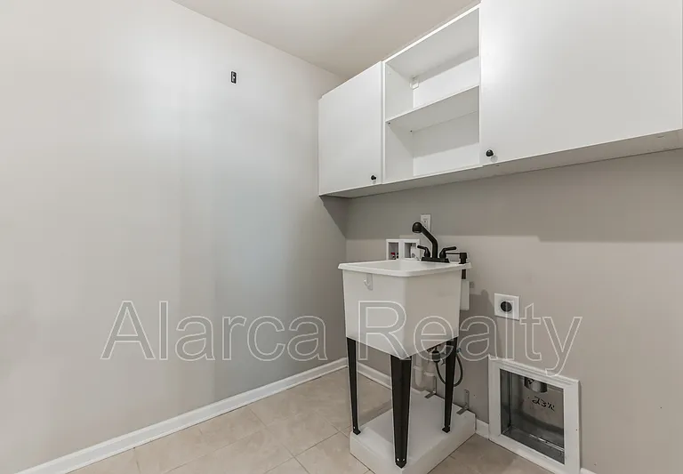 7419 Canova Ln — Photo 26