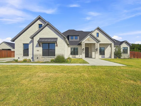4231 Spring Garden Rd, Midlothian, TX 76065