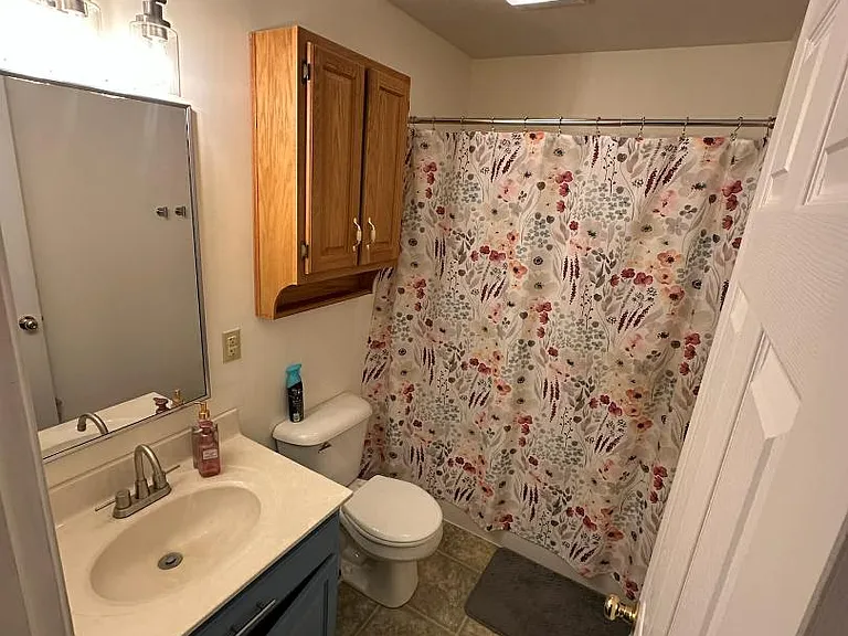 Unit Photo