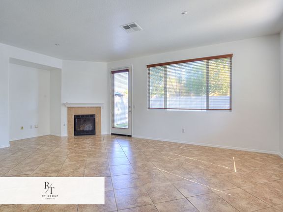 4th image of 27944 John F Kennedy Dr Unit B