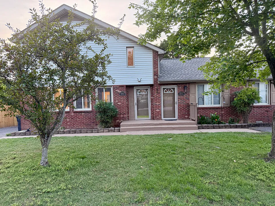 296B Donna Dr