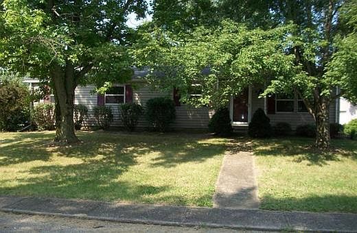 2nd image of 129 Sherwood Dr