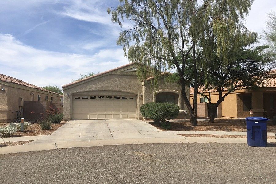 1st image of 2474 W Prichett Pl