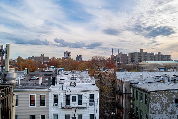 Rented by Brick&Mortar | media 22