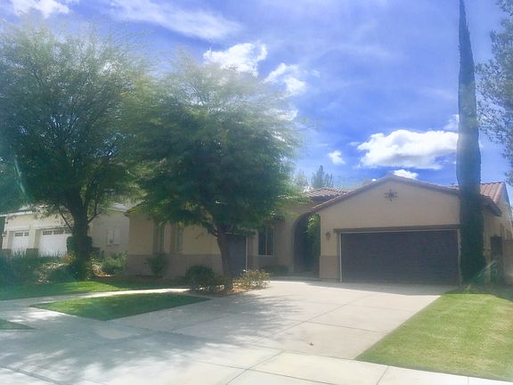 3rd image of 34175 Camelina St