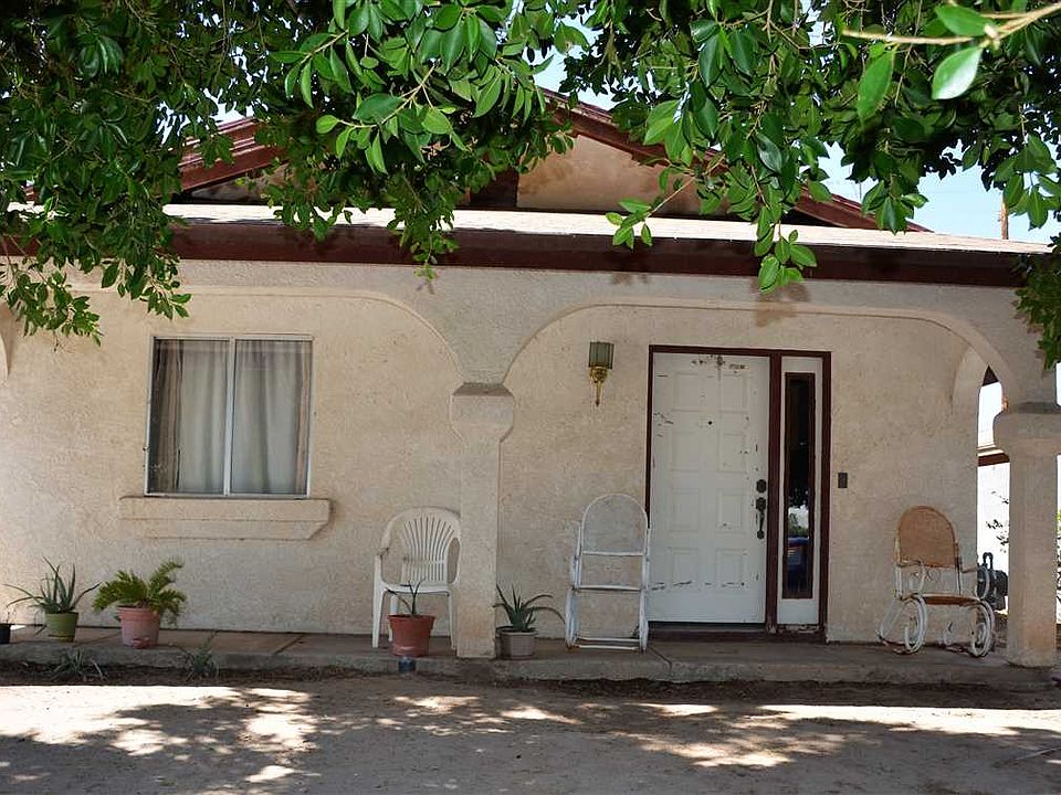 1st image of 745 N Avenida Serenidad
