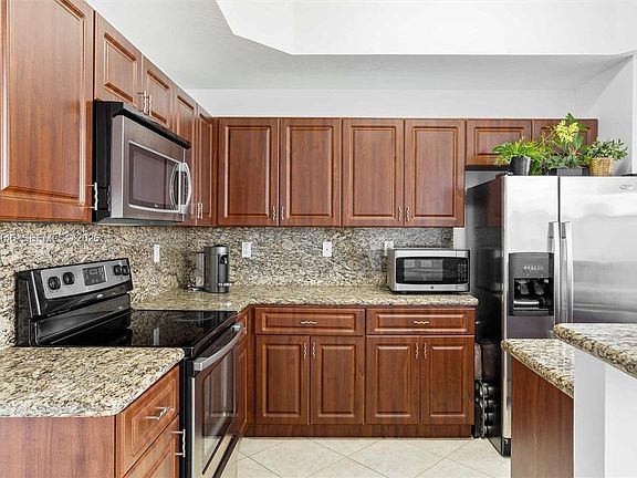 3rd image of 970 SW 144th Ave #970