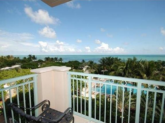 4th image of 455 Grand Bay Dr #306