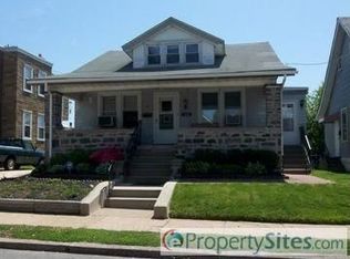 7233 Lawndale Ave, Philadelphia, PA 19111