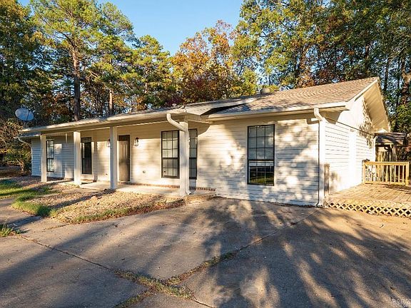 3rd image of 908 Reynolds Dr