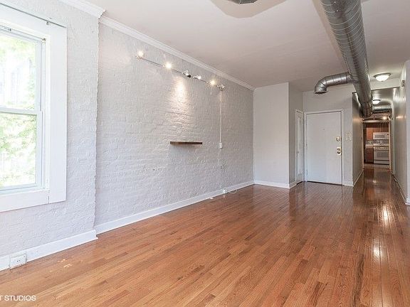 5th image of 2444 N Campbell Ave #2