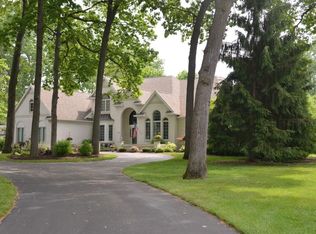 515 Stephanie Ct, Holland, OH 43528