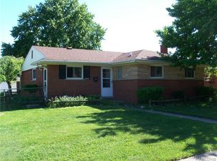 30603 Anne Ct, Roseville, MI 48066