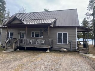 195 W Huron Dr, Pointe Aux Pins, MI 49775