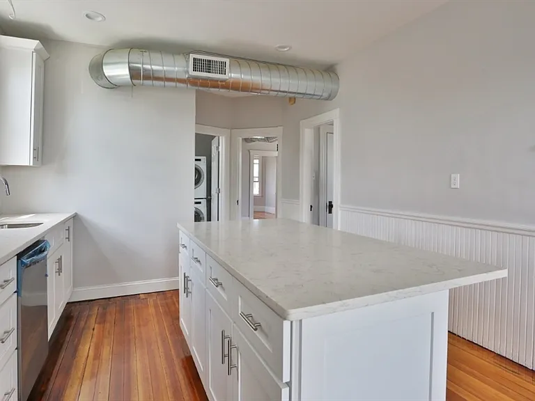 73 Barnes Ave #3 — Photo 4