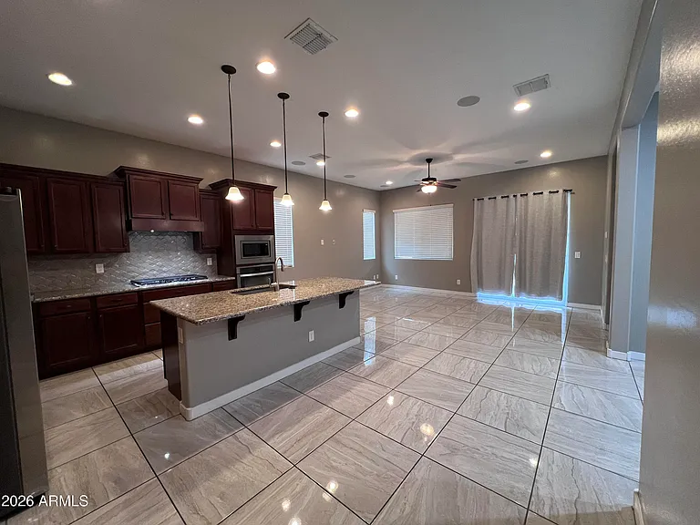 1705 W Dawn Dr — Photo 4